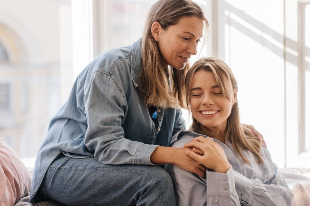 Endométriose chez l’adolescente : symptômes, alimentation et solutions pour mieux vivre